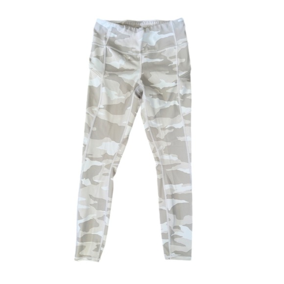 Athleta cropped 7/8 camo contender leggings - Picture 2 of 6